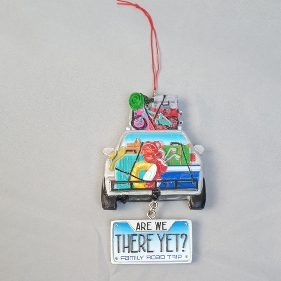 🎁 Family Road Trip Holiday Ornament - Picture 2 of 4